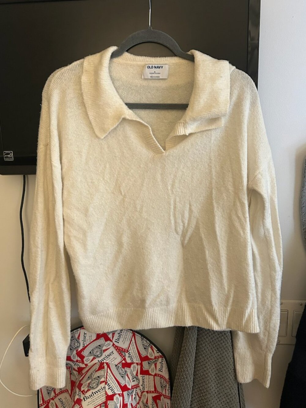 Old Navy White Sweater
